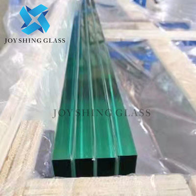 PVB टेम्पर्ड लैमिनेटेड ग्लास 6mm 8mm कड़ा सेफ्टी ग्लास